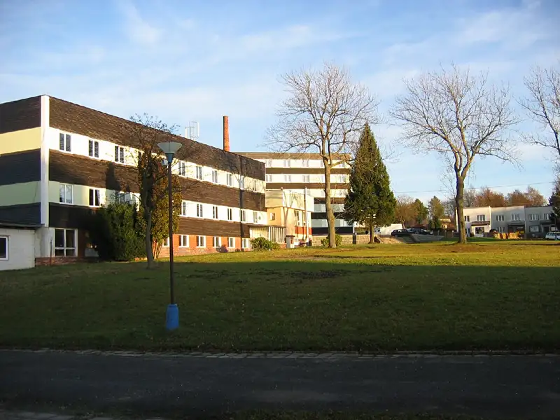 Prodej ubytovacího zařízení 2000 m², Rovná – náhled fotky 2