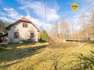 Prodej rodinného domu 200 m², pozemek 10918 m²