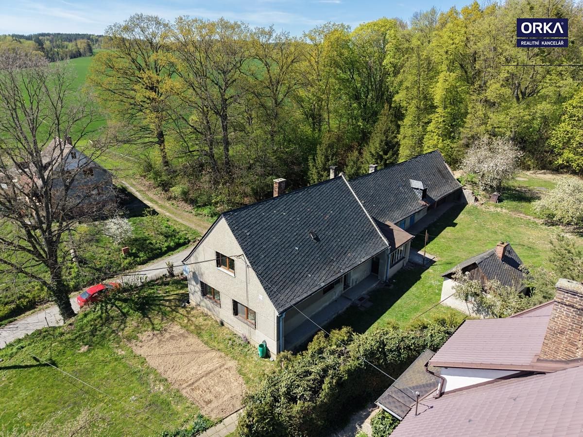 Prodej rodinného domu 250 m², pozemek 2537 m², Mohelnice – fotka 1 z 3
