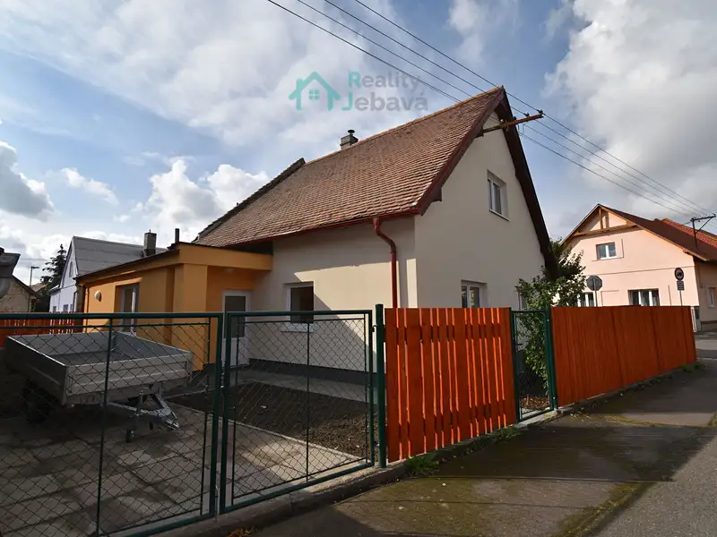 Prodej rodinného domu 140 m², pozemek 490 m², Orel – náhled fotky 1