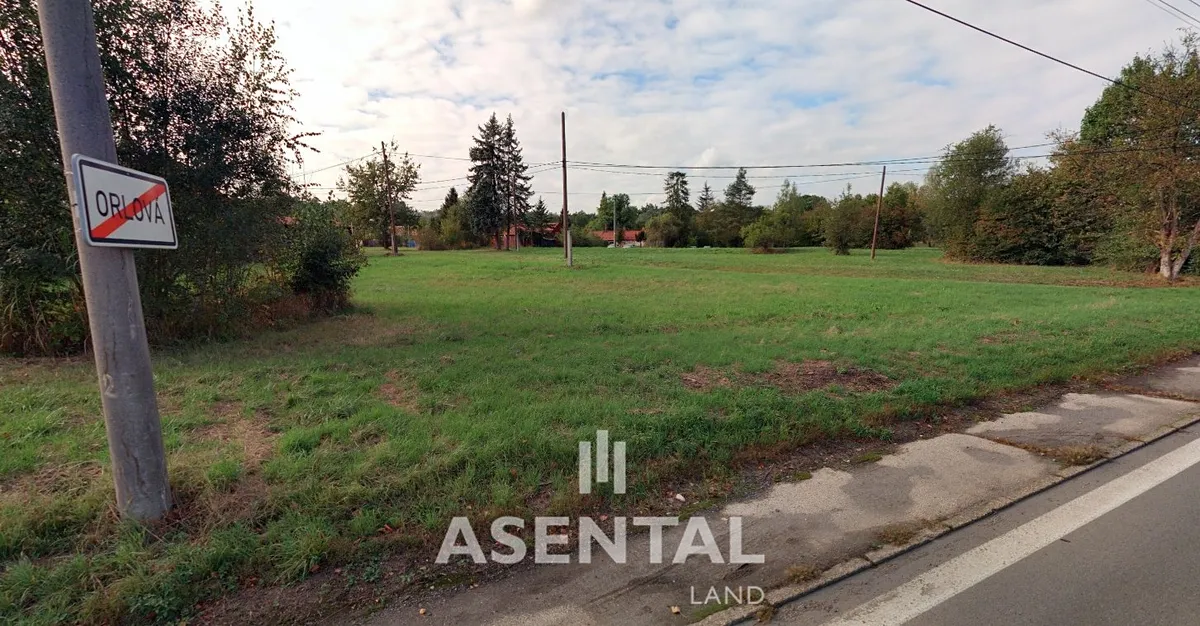Prodej komerčního pozemku 44472 m²