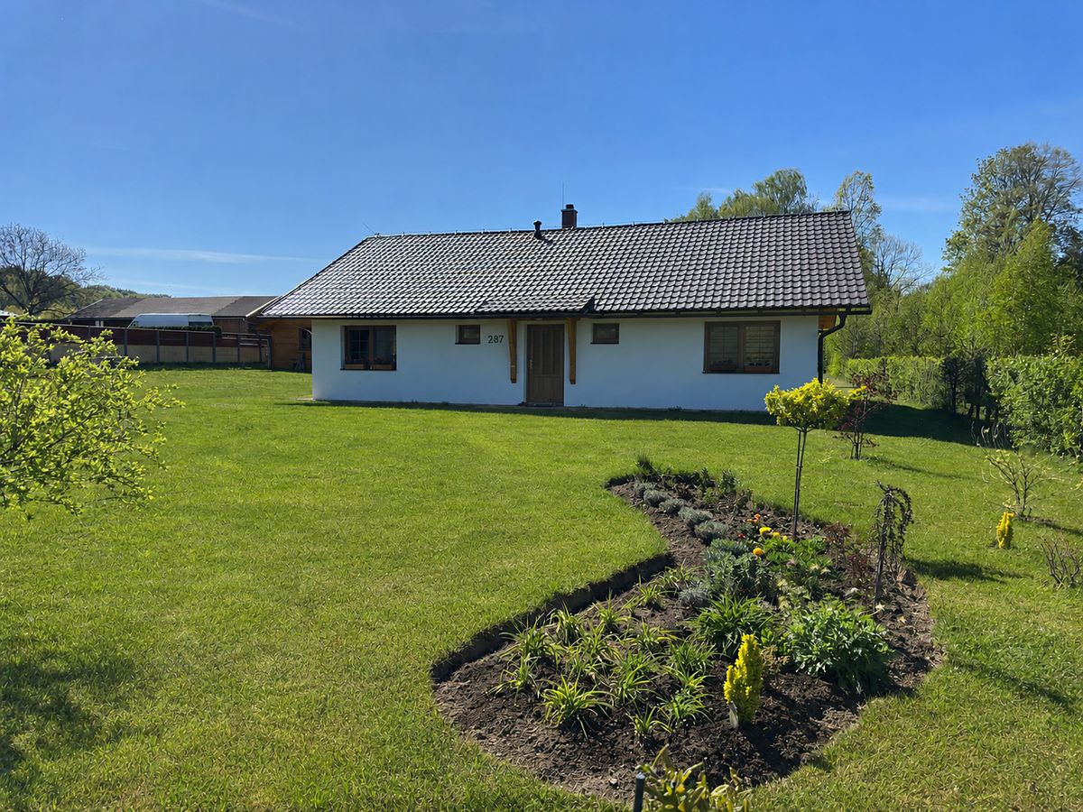 Prodej rodinného domu 106 m², pozemek 3700 m² – fotografie 4