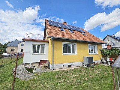 Будинок на продаж, 179 м² (3 з 28)