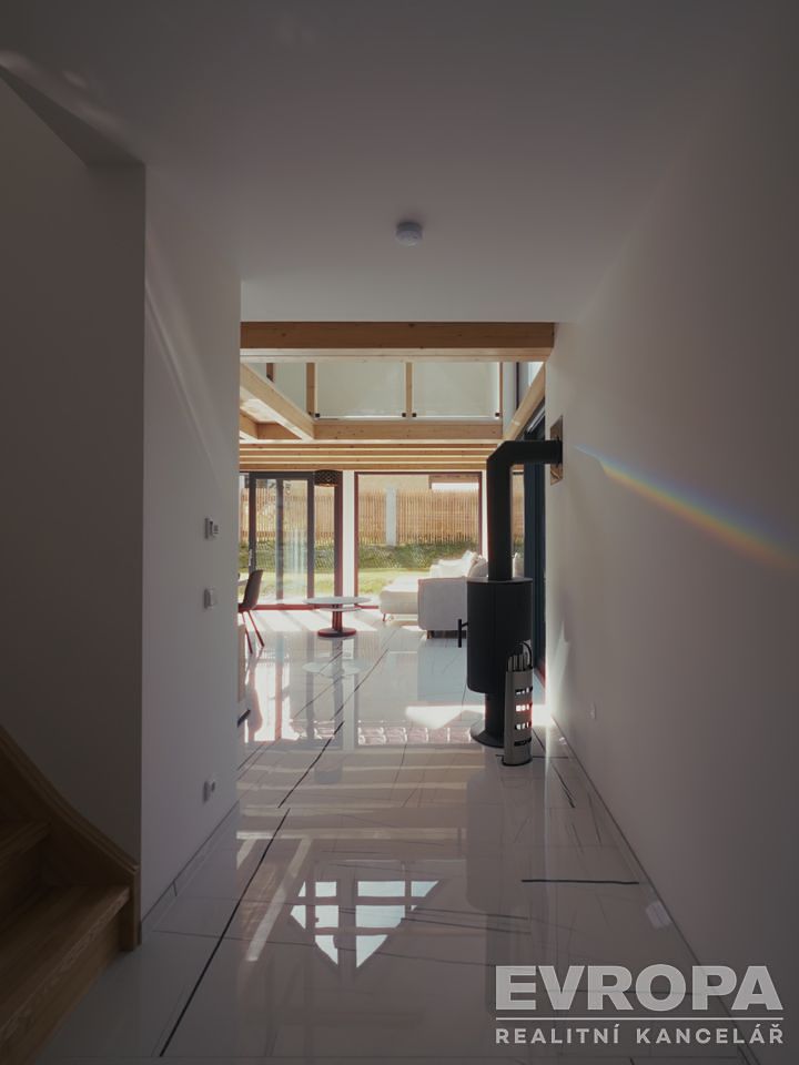Prodej rodinného domu 100 m², pozemek 607 m² – fotografie 5