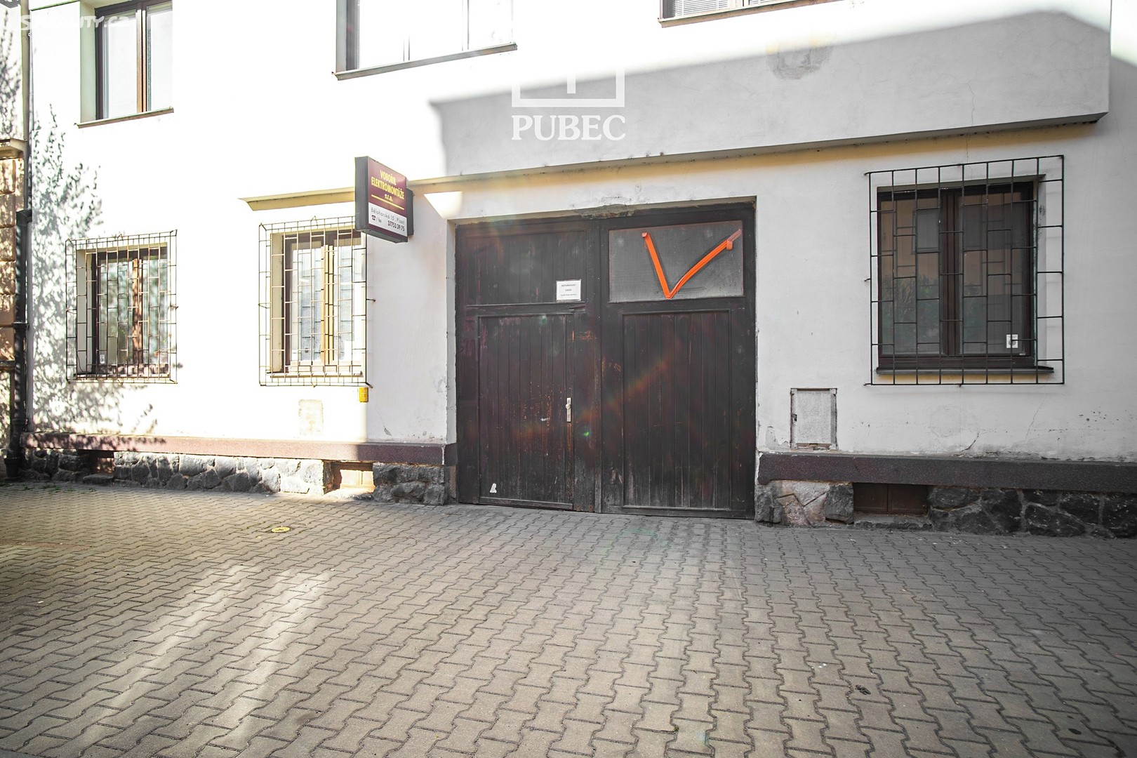 Pronájem bytu 1+1 48 m² - Widok 2