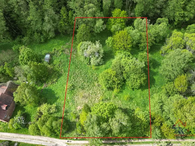 Prodej stavebního pozemku 1768 m², Višňová – náhled fotky 2