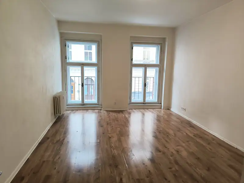 Prodej bytu 2+1 65 m², Praha – náhled fotky 2