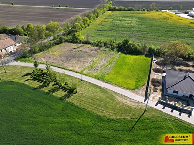 Prodej  stavebního pozemku 2 009 m²
