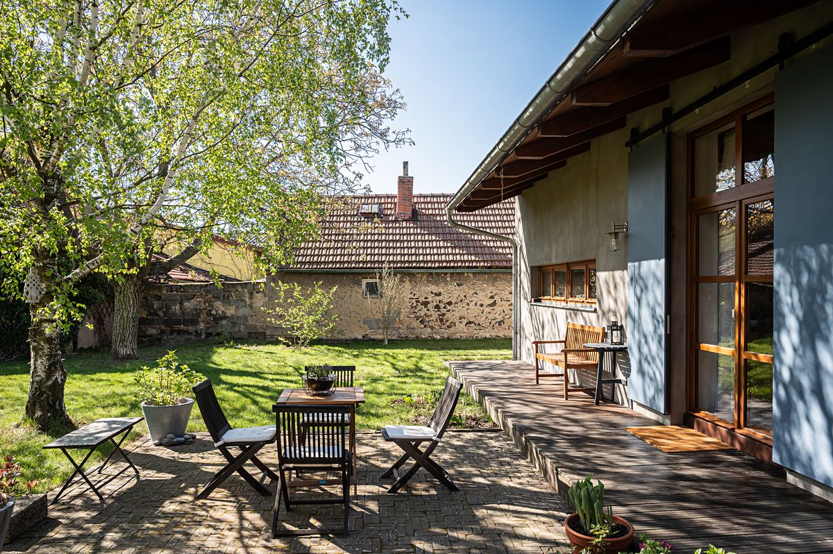 Prodej rodinného domu 238 m², pozemek 749 m² – fotografie 5