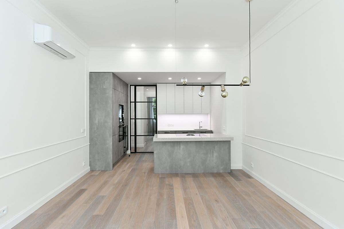 Pronájem bytu 3+kk 92 m² (Jednopodlažní)
