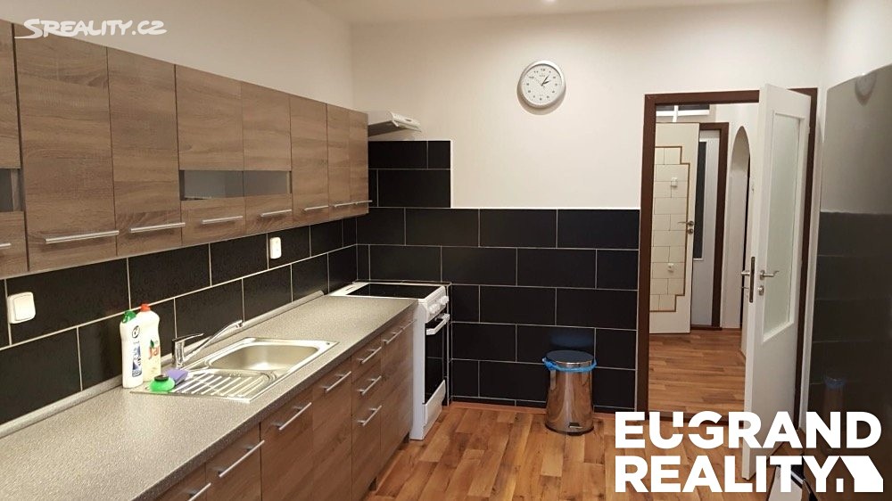 2-собен стан, 77 m²