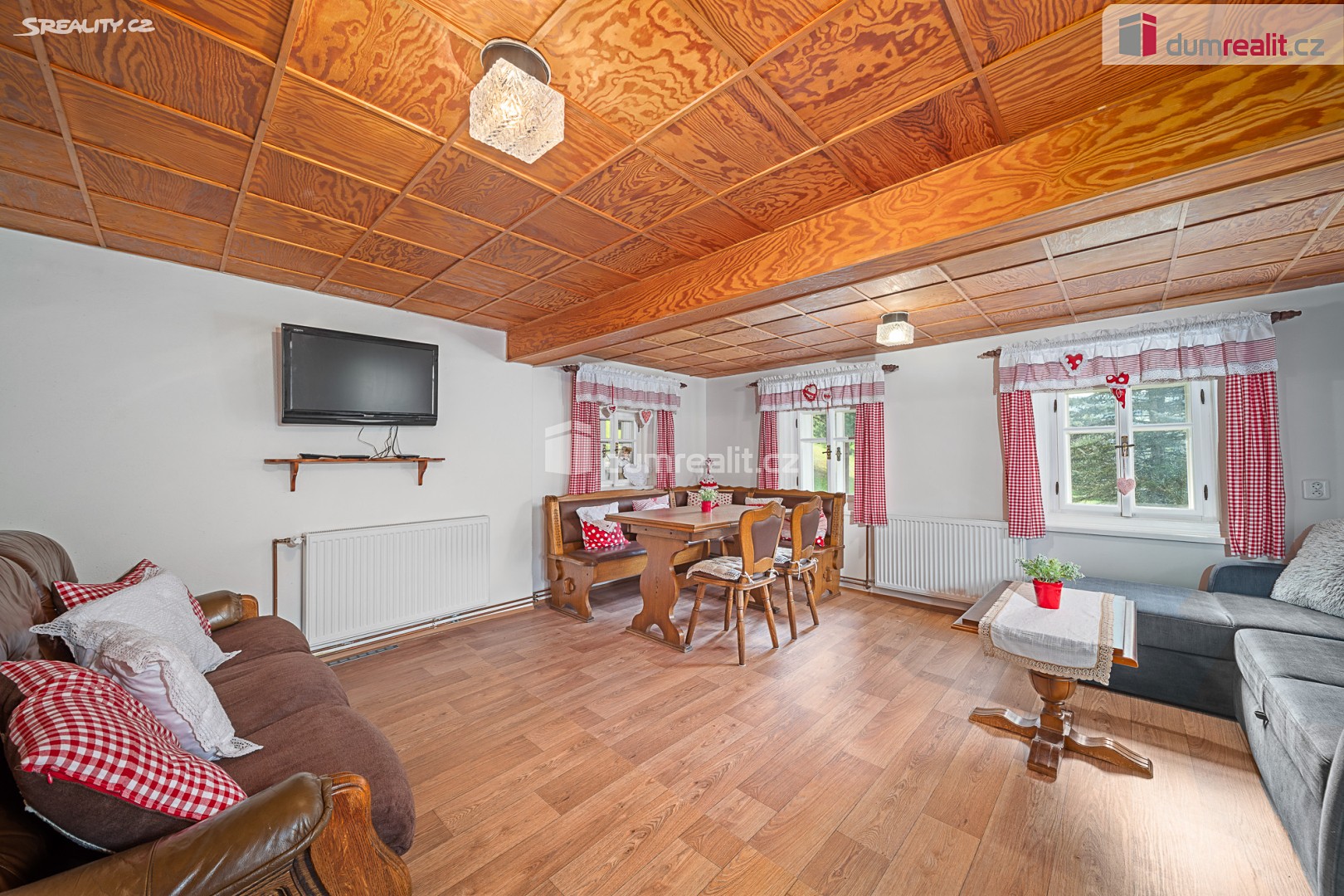 Prodej  chalupy 460 m², pozemek 1 070 m² – pohled 5