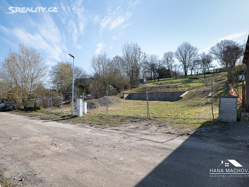 Prodej  stavebního pozemku 8 371 m² - Prikaz 6