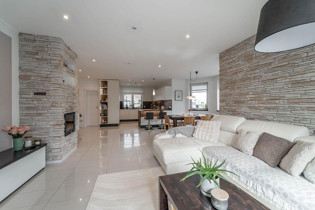 Prodej rodinného domu 125 m², pozemek 693 m² – fotografie 3