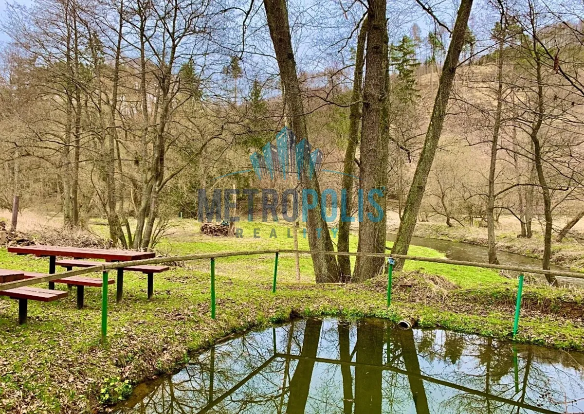 Prodej zahrady 3259 m²