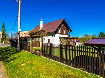Prodej  rodinného domu 90 m², pozemek 359 m²