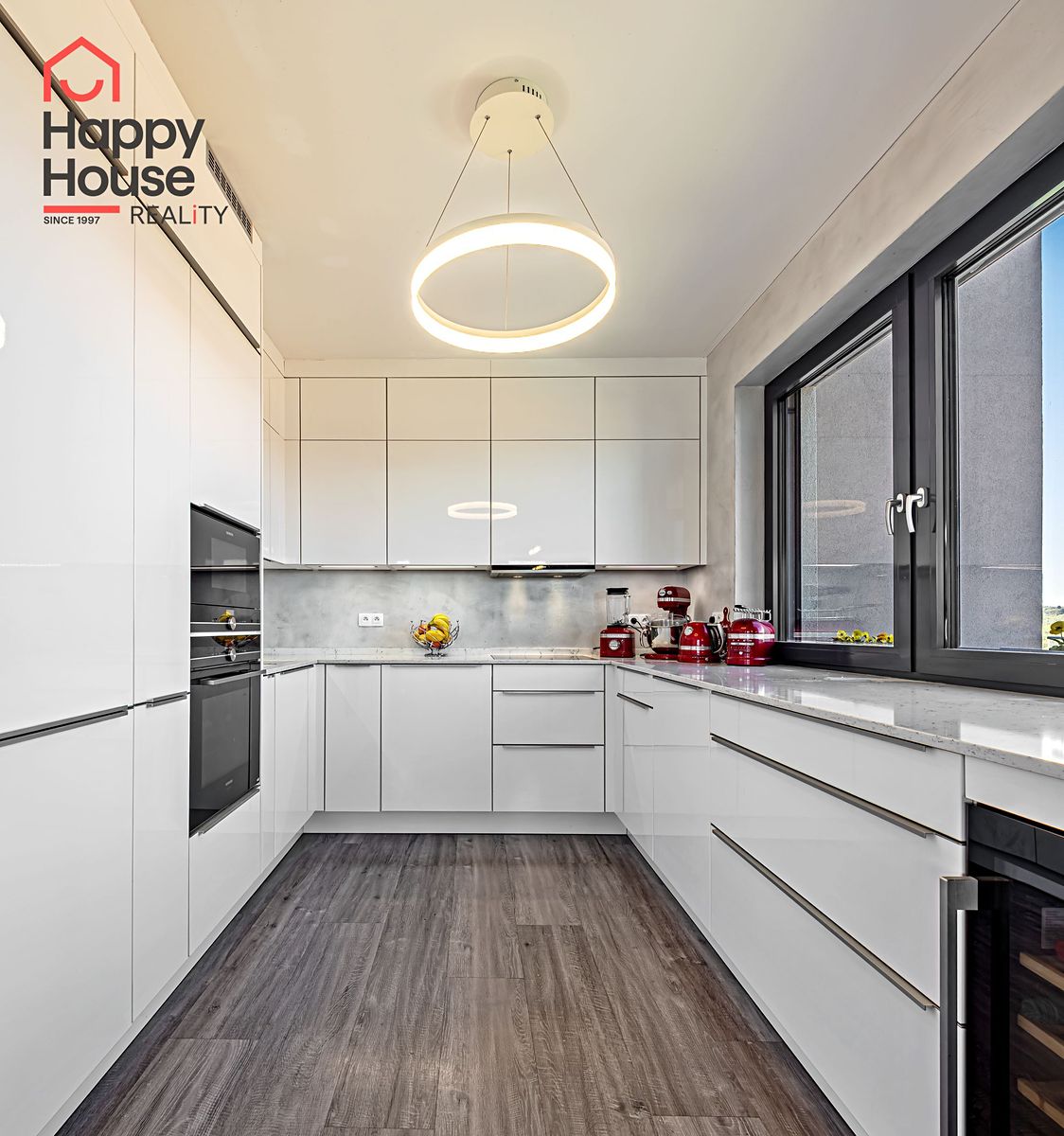 Pronájem bytu 3+kk 112 m²
