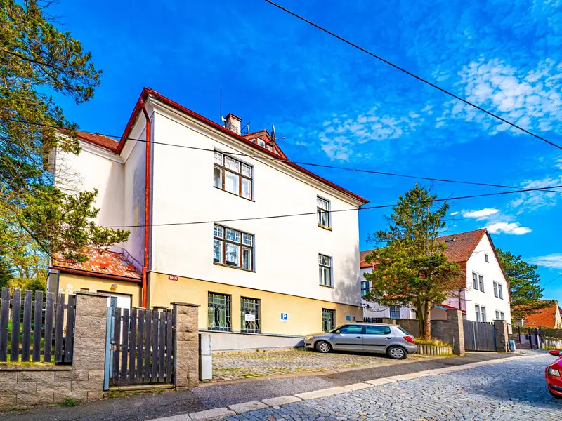 Prodej rodinného domu 300 m², pozemek 870 m², Liberec – náhled fotky 1