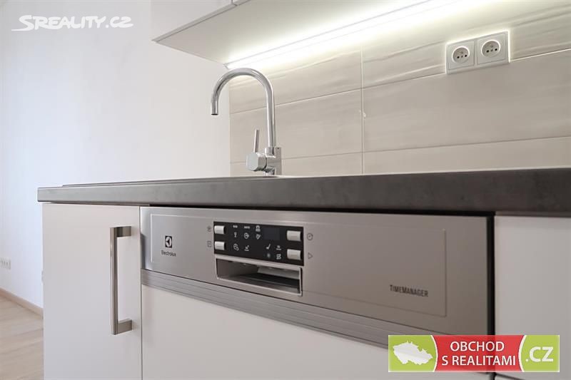 Pronájem bytu 2+kk 50 m² – další