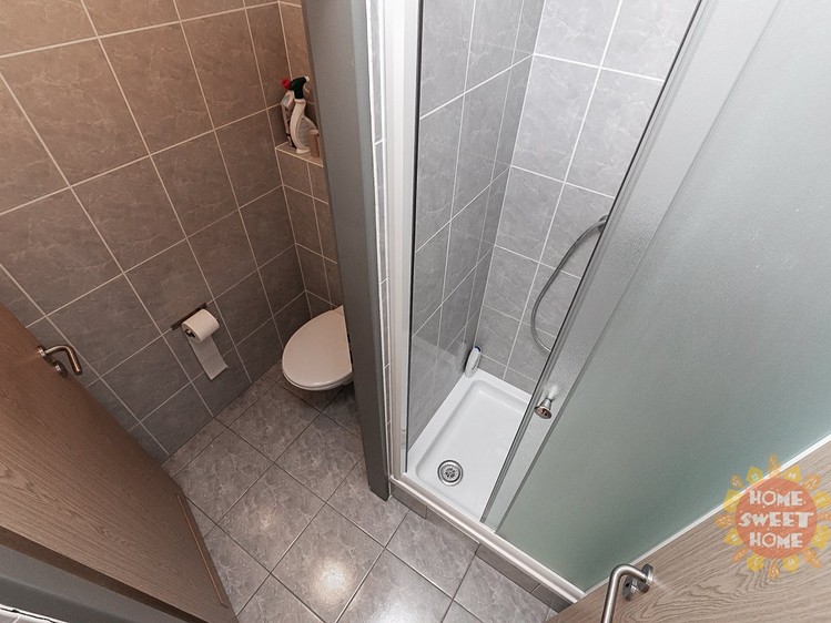 Pronájem komerčního prostoru, 80 m² (7 z 12)