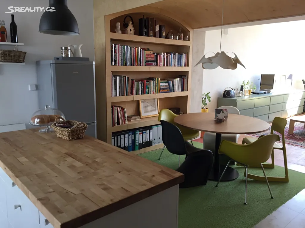 Prodej bytu 2+kk 87 m², Pardubice