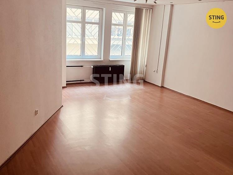 Gewerbefläche zur Miete, 132 m² (2 von 7)