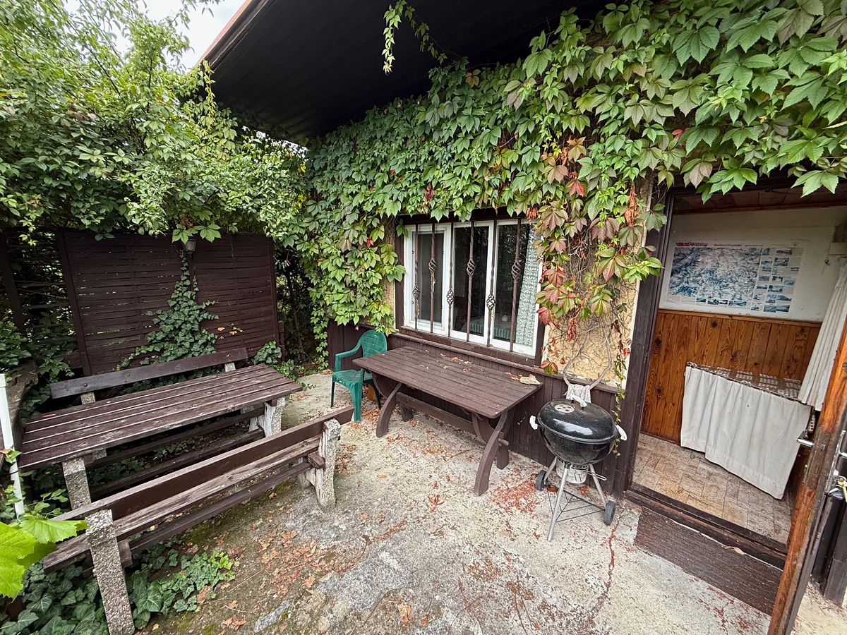 Prodej chaty 50 m², pozemek 670 m² – fotografie 2