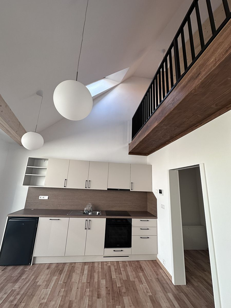 Pronájem bytu 2+kk 62 m² – fotografie 5