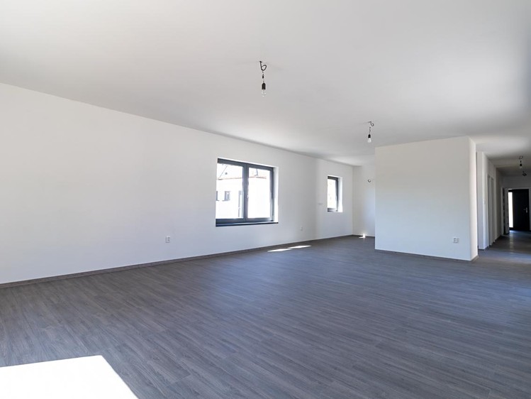 Будинок на продаж, 132 м² (4 з 21)