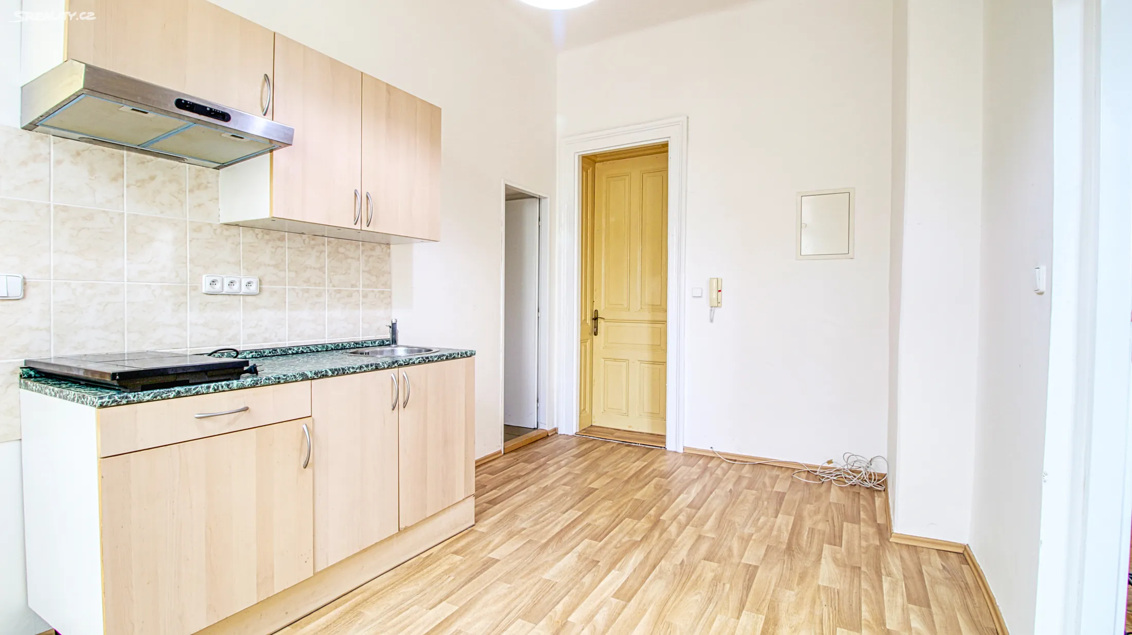 Pronájem bytu 1+1 34 m²