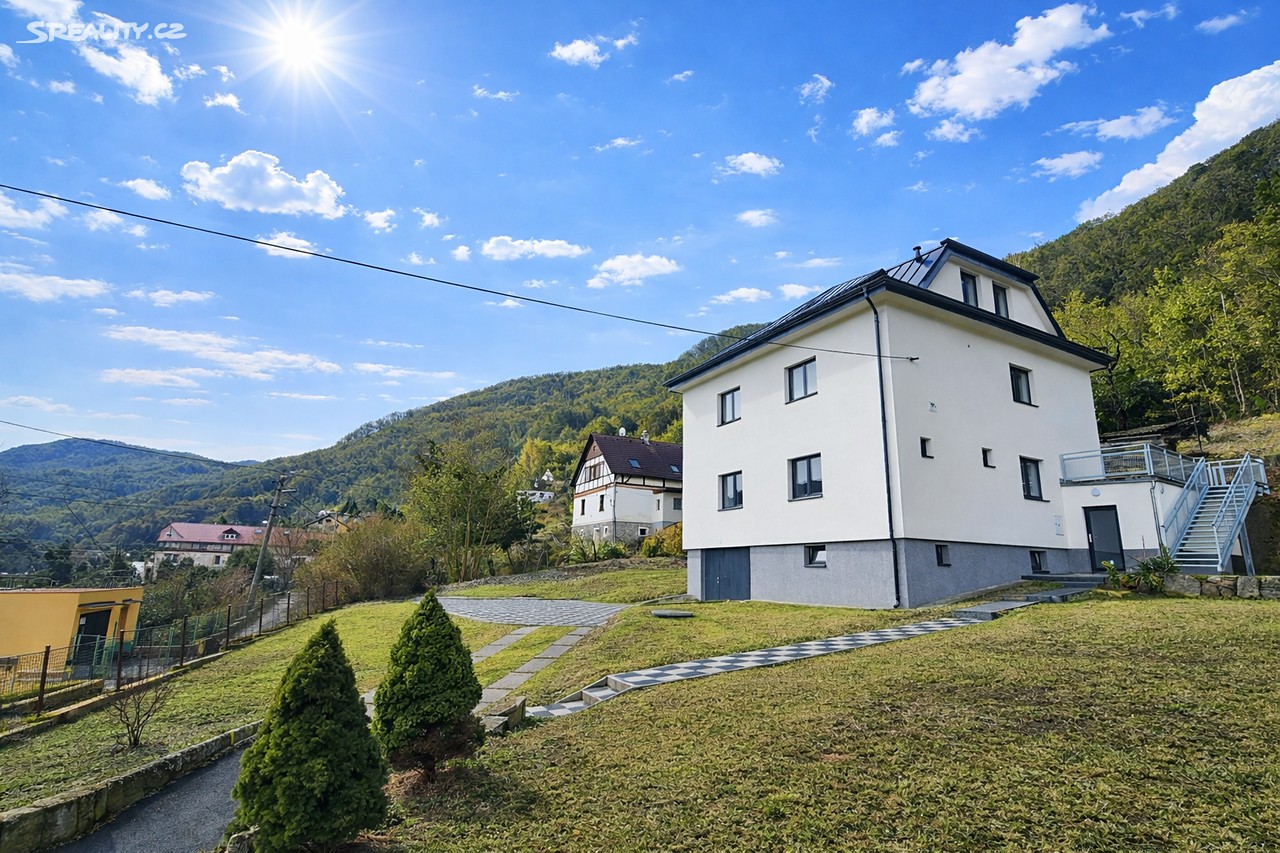 Prodej  rodinného domu 272 m², pozemek 1 368 m², Ústí nad Labem
