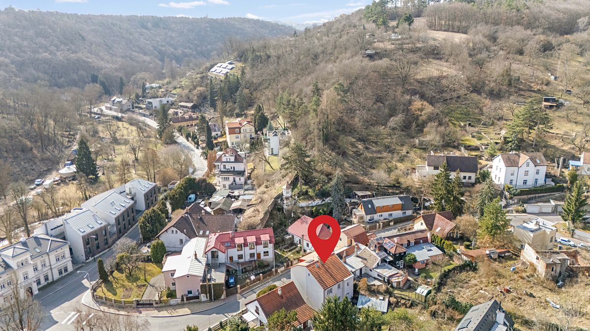 Prodej komerční nemovitosti 90 m² – fotografie 3