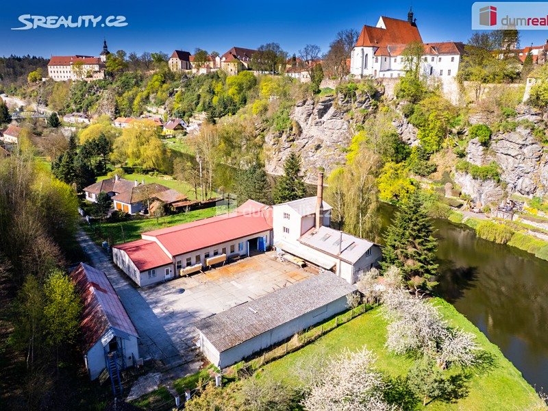Prodej výrobní haly, prostoru 3 615 m², Bechyně
