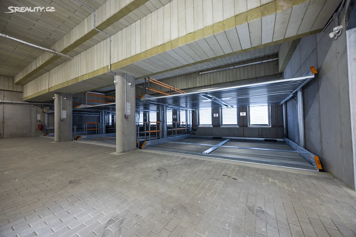 Prodej garážového stání 12 m², Brno