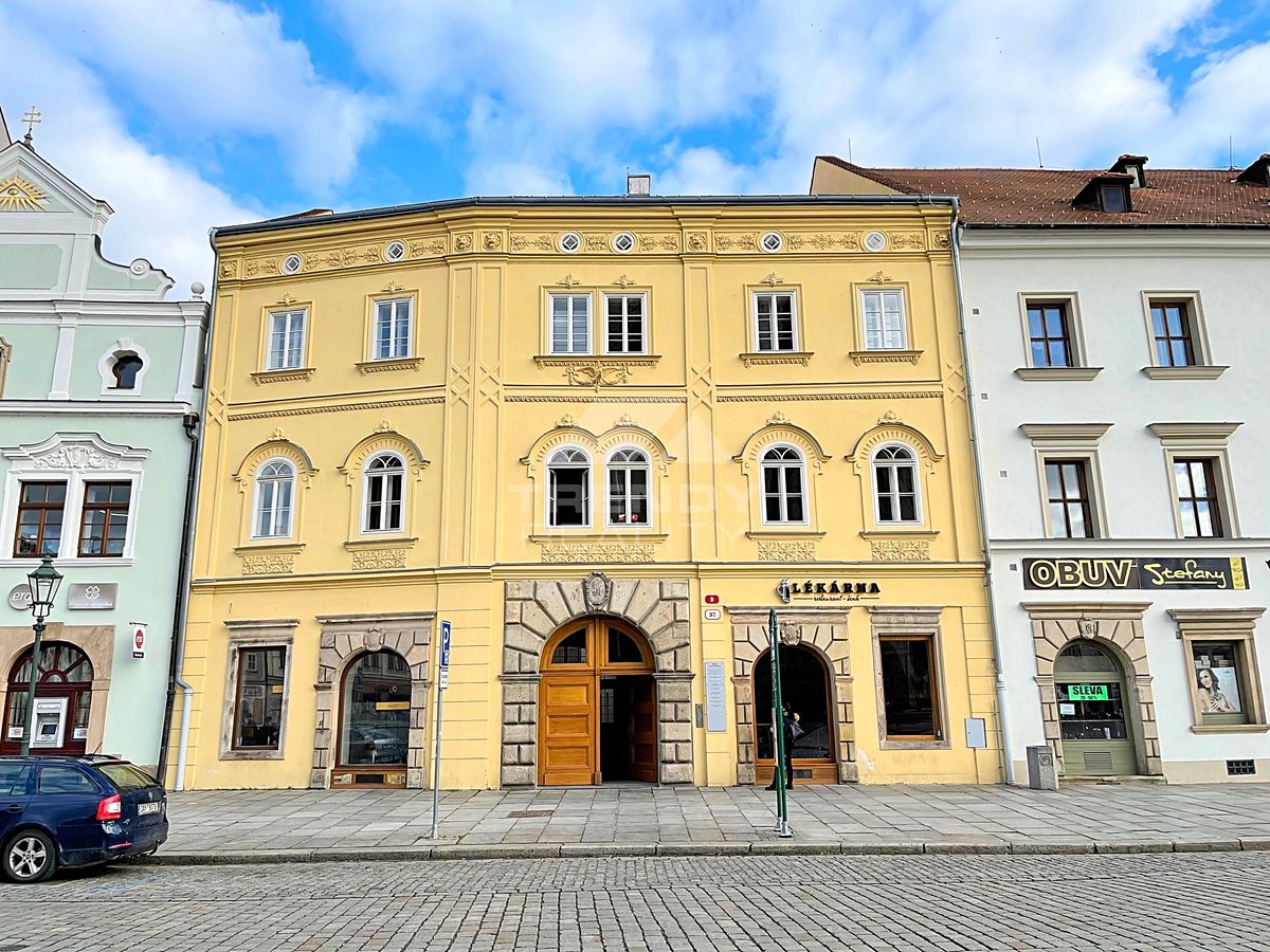 Pronájem obchodního prostoru 121 m²