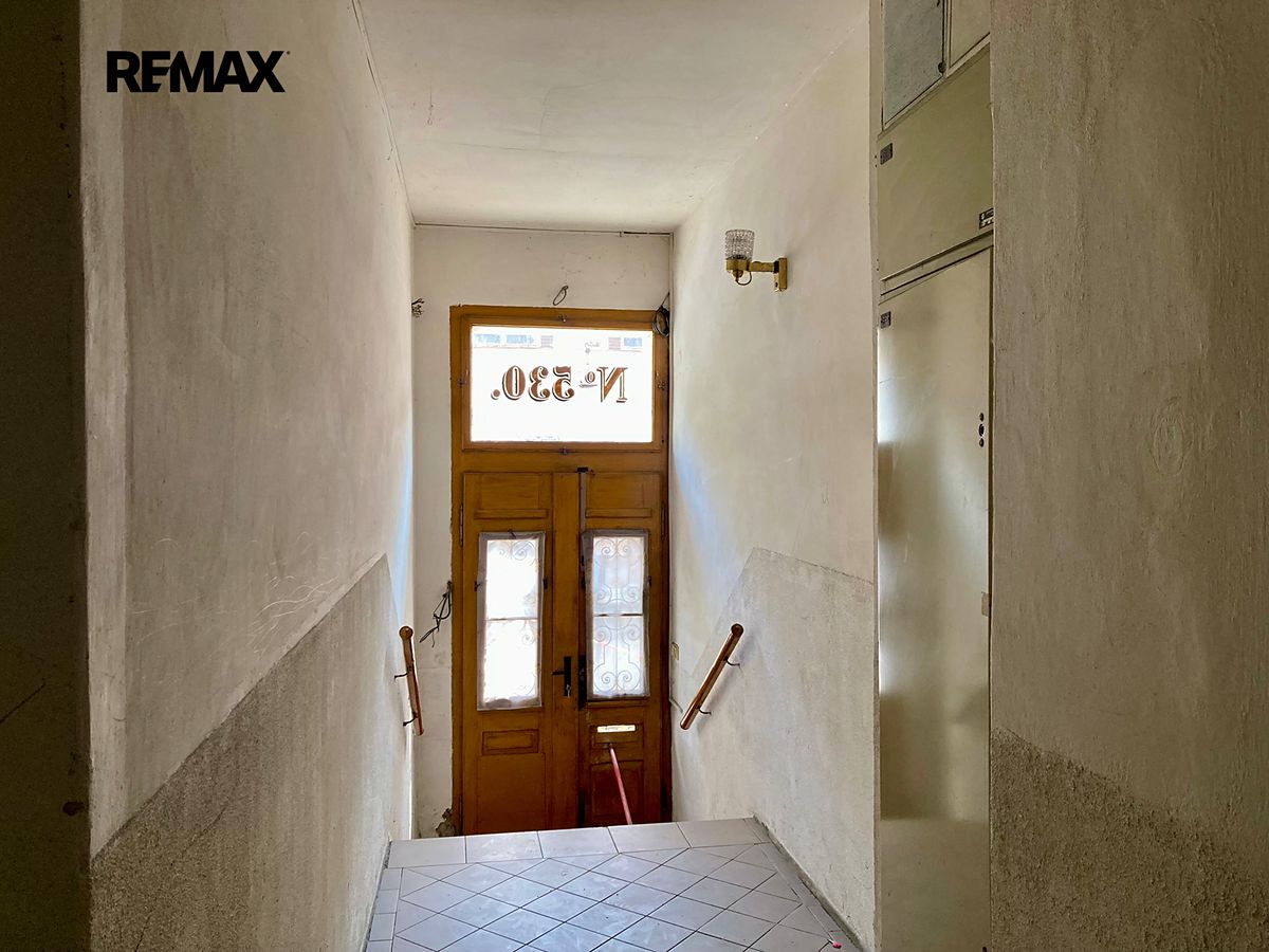 Prodej vícegeneračního domu 198 m², pozemek 39 m² – fotografie 3