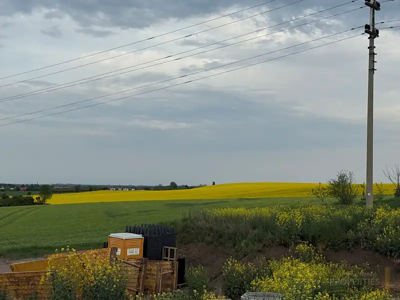 Prodej stavebního pozemku 822 m², Panenské Břežany – náhled fotky 3