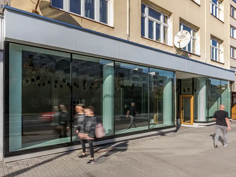 Pronájem obchodního prostoru 102 m², Zlín – náhled fotky 2