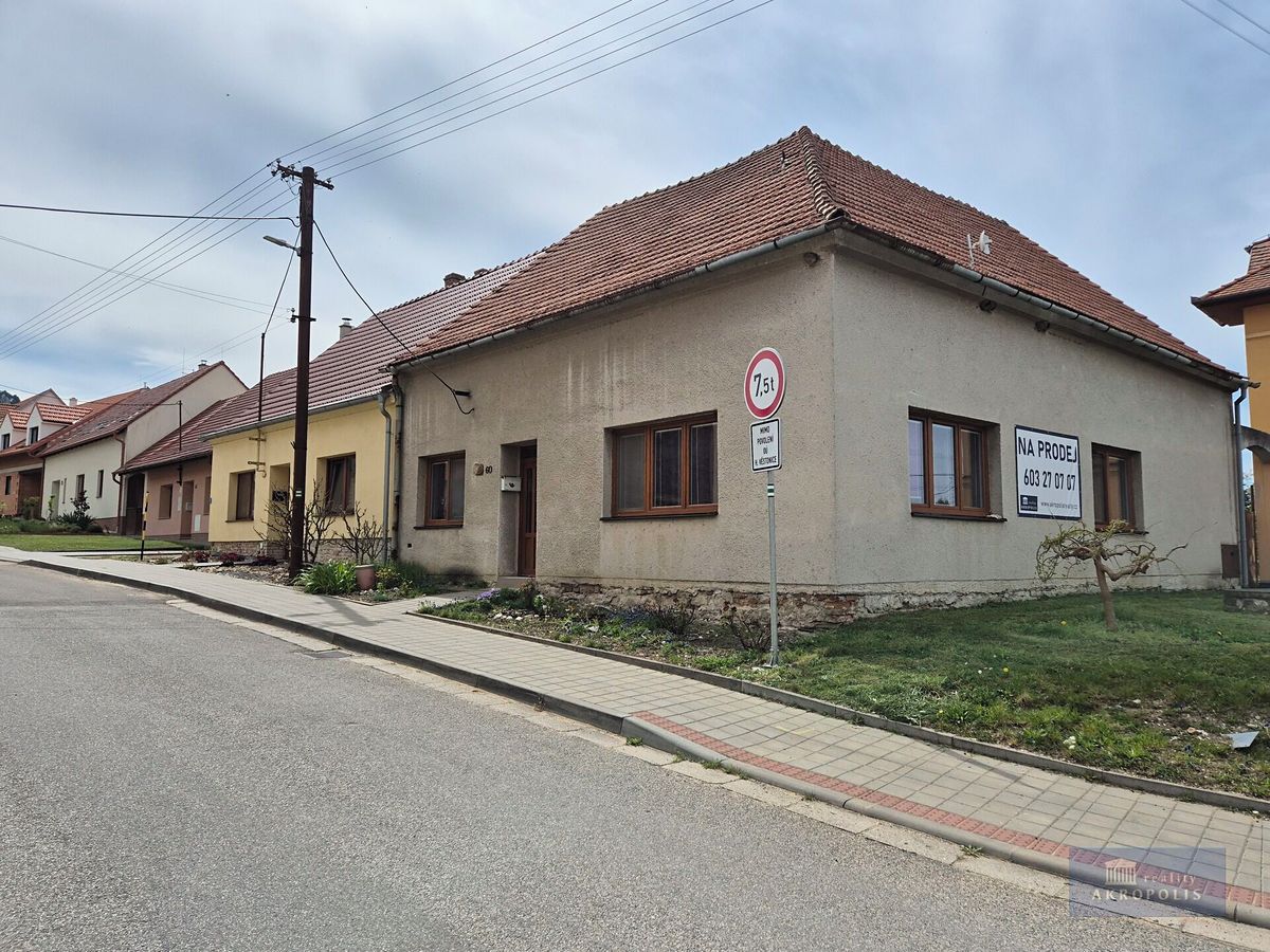 Prodej rodinného domu 135 m², pozemek 768 m²