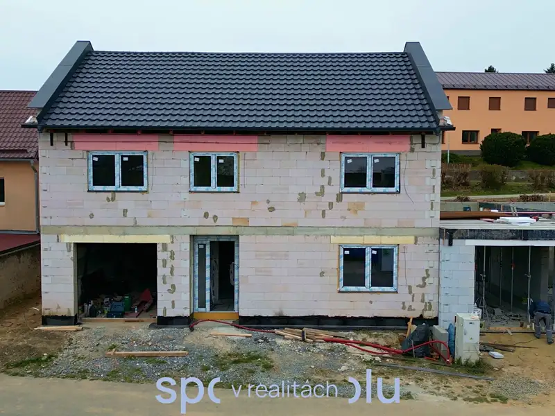 Prodej rodinného domu 147 m², pozemek 214 m², Tršice – náhled fotky 1