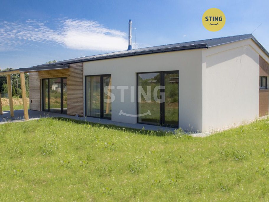 Pronájem rodinného domu 130 m², pozemek 1233 m²