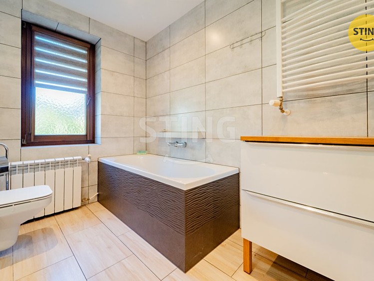 Будинок на продаж, 410 м² (23 з 40)
