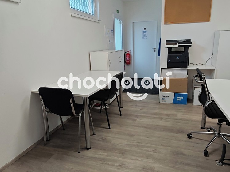 Pronájem komerčního prostoru, 157 m² (20 z 47)