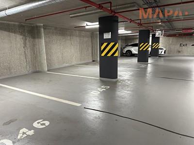 Pronájem garážového stání 12 m²