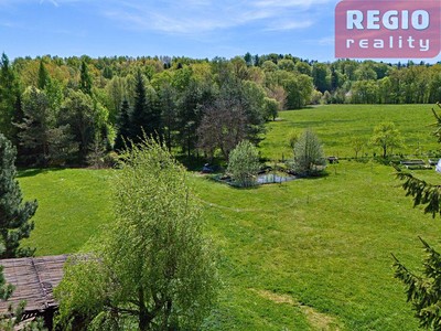 Prodej  stavebního pozemku 1 858 m²