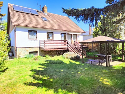 Prodej  rodinného domu 258 m², pozemek 514 m²