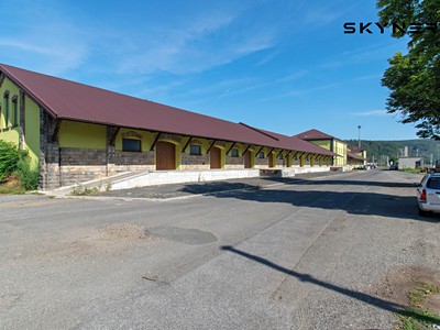 Pronájem skladového prostoru 1 280 m²