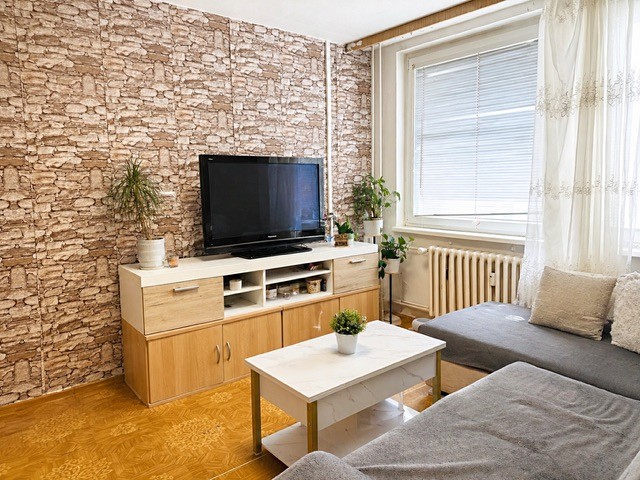 Ježovská 4