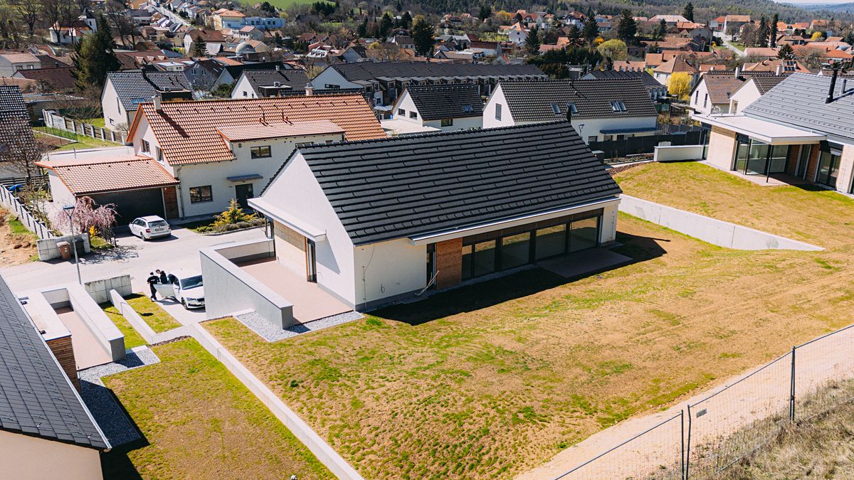 Prodej rodinného domu 164 m², pozemek 1033 m² – fotografie 4