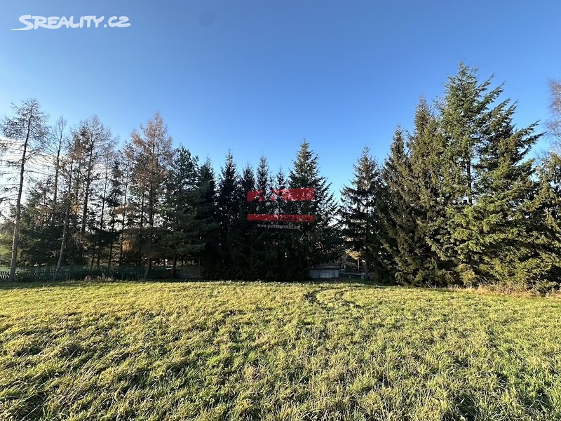 Prodej  stavebního pozemku 2 190 m² – pohled 2